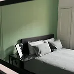 Rooms In Westminster