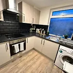Harrow Suites Ha3