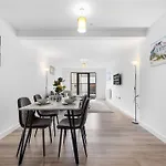 3 Bedroom Sleep12 In London Mr2