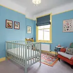 Veeve - Idyllic Elegance