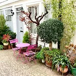 London Choice Apartments - South Kensington - Mews House