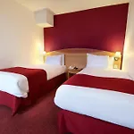 Waterloo Hub Hotel And Suites