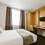Star Hotel
