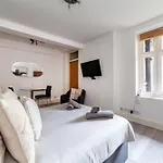 The Maida Vale Flat