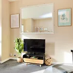 The Crystal Palace Crib - Lovely 1Bdr Flat
