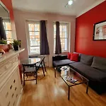 Cozy Flat, 5 Minute Walk To Oxford Circus