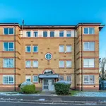 Cozy Apartment In Greater London - 1Br,1 Bath