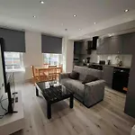 Flat 5 Crawford
