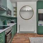 Mysquare Kensington Residences