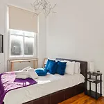 Sg, Classic Knightsbridge Loft Apartment