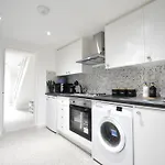 Superb Garden Apartment