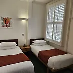 Hotel 63