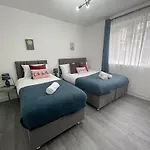 Deluxe Apartment - Next To Kings Cross - Eurostar & Euston Station