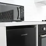New Cosy Studio In London!