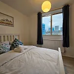 Whitechapel E1 Rooms