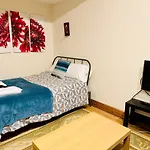 London Mackenzie Suites