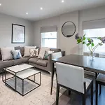Luxury Georgian House In Marylebone: Modern 1-Bed Retreat