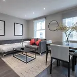 Luxury Georgian House In Marylebone: Modern 1-Bed Retreat