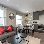 Luxury Georgian House In Marylebone: Modern 1-Bed Retreat