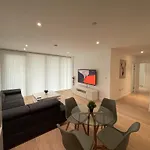 2Bed Royal Wharf London
