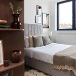 The Wembley Crib - Lovely 1Bdr Flat With Balcony