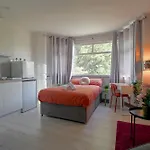 Luxury Boutique Studio London
