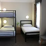 Lords Hotel
