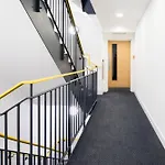 The Wentworth Apartment - Sleeps 4