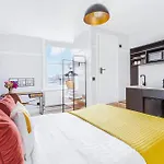 Kensington Rooms - Philbeach Gardens
