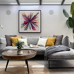 Luxury Urban Oasis With Garden And Private Studio