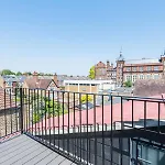 Interior Designed Stylish Flat In Fulham - 5 Min Walk To River Thames - Pass The Keys