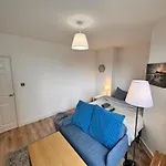 Modern 2 Bedroom Flat Next To Liverpool Street