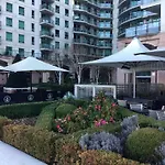 Luxury Modern 2Bd Flat In Centre