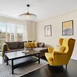 The Camden Suite Bright & Beautiful 2-Bed City Retreat