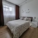 1 Bed Flat Parking Wifi Business