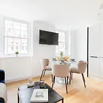 Fitzrovia With Balcony - Cityapartmentstay