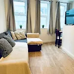 Hoxton Studios By Dc London Rooms