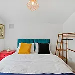 Cosy Urban Oasis 2 Bedroom Flat In Tottenham