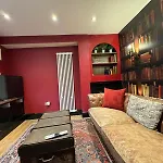Absolute Clapham