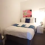 Eurostar Budget Rooms - Next To Kings Cross & Eurostar Train Station