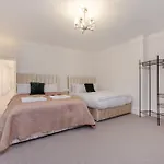 Modern London Luxury 3Bed 3Bathroom Retreat 6Hs