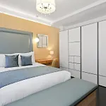 Unique 1 Bedroom Flat