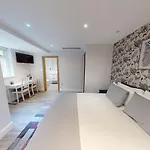 Msk Hotel 82