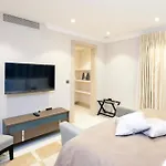 Claverley Court Apartments Knightsbridge