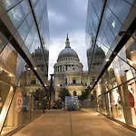 Tower Bridge Rainbow Suites