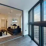 Lux 2 Bdr Apartment In Eastend Near Aldgate East Station
