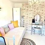 Happy Place With Kitchenette- Female Only