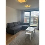 Spacious 1 Bedroom Flat In Kilburn Park F55