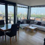 Penthouse In Battersea Amazing Views Of London