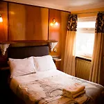 Cricklewood Lodge Hotel